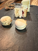 Lade das Bild in den Galerie-Viewer, Schiefer Teller rechteckig