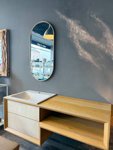 Lade das Bild in den Galerie-Viewer, Waschplatz Eiche massive Unikat 146 x 50 cm, Korpus Höhe 53 - 28 cm